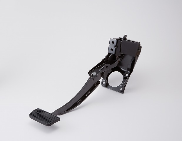 46600-GJ1_000_N-one_9118